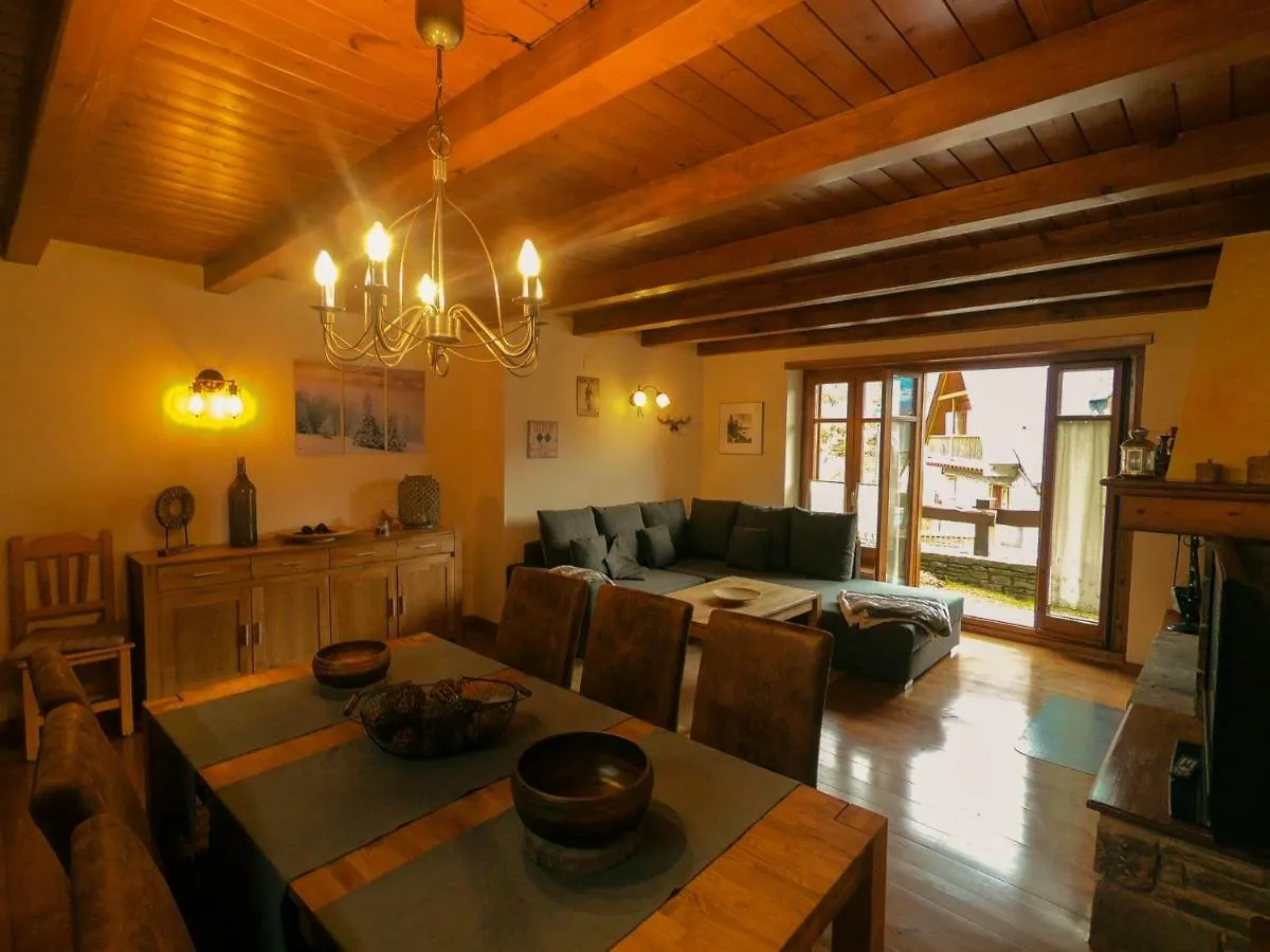 Apartamento Aneto Les Bordes 0*,